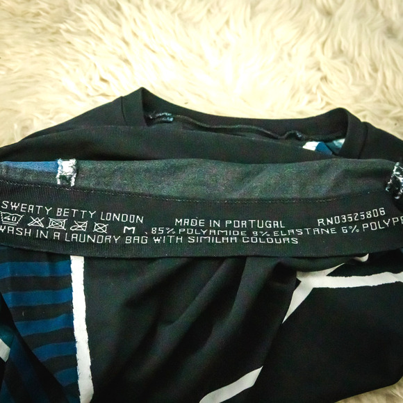 Sweaty Betty Size Medium M Black Print Athlete Seamless Crew Long Sleeve Top - Picture 5 of 6